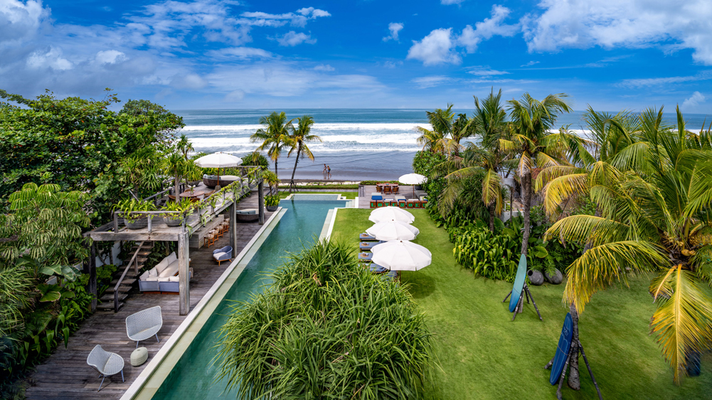Noku Beach House - 27 metre infinity pool